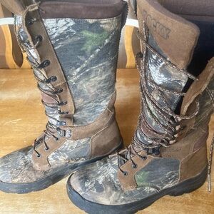 Rocky 16” Men's Waterproof Camouflage Snake Boots 9.5